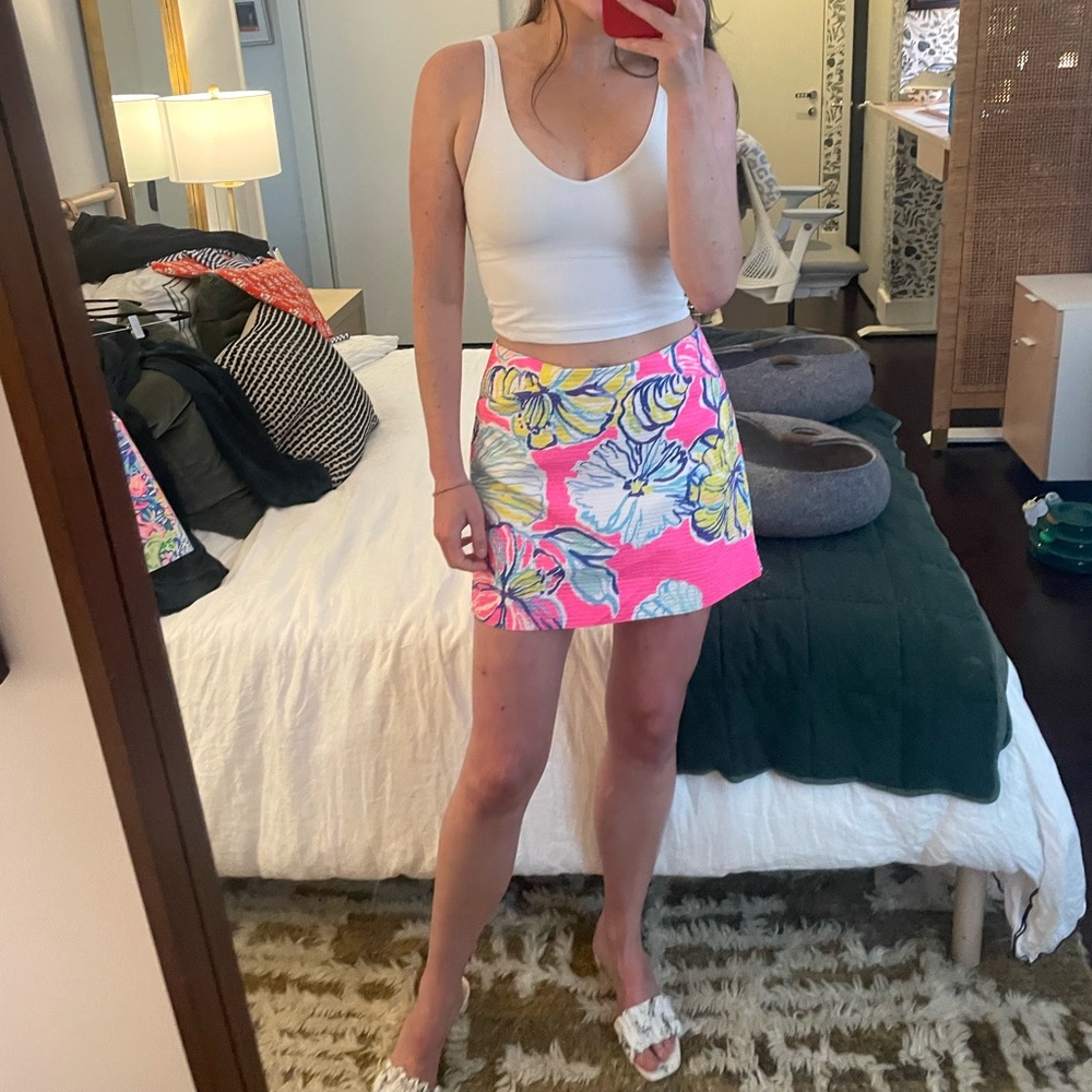 Lilly Pulitzer Mini Skirt / Skort ~ (size 0)
